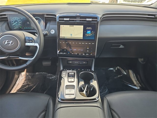 Used 2024 Hyundai Tucson Limited image 11