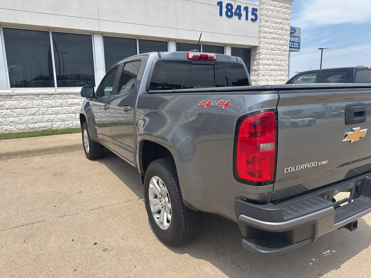 Used 2019 Chevrolet Colorado LT w/ LT Convenience Package AWD/4WD image 8