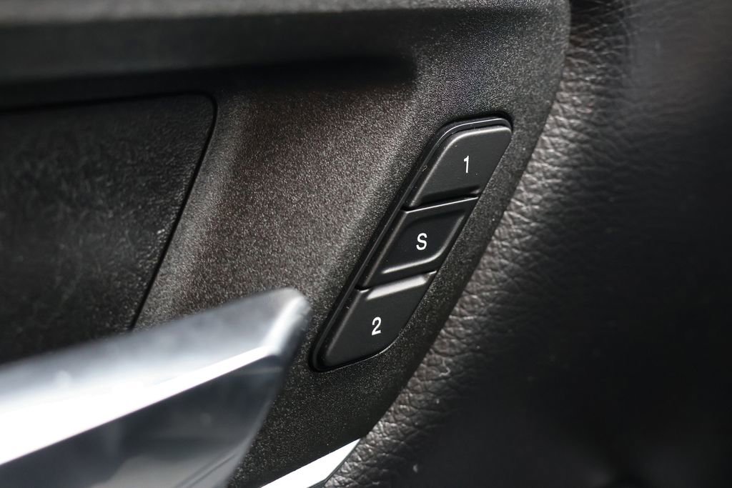 Used 2025 RAM 1500 Laramie image 41