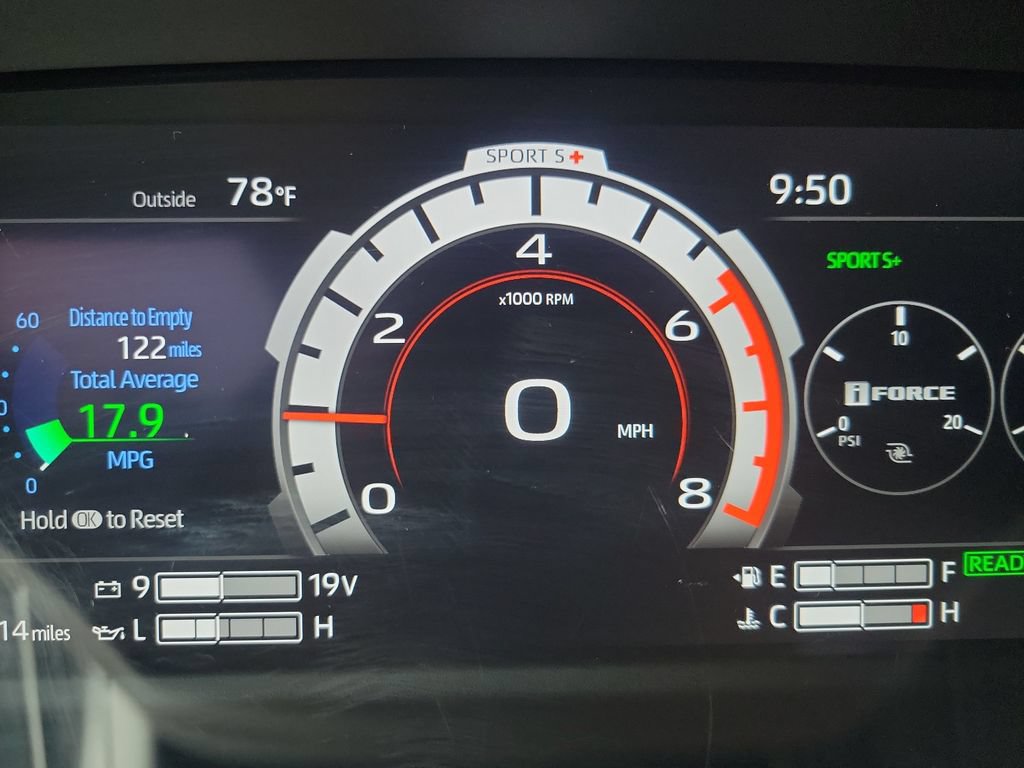 Used 2024 Toyota Tundra Platinum AWD/4WD image 33