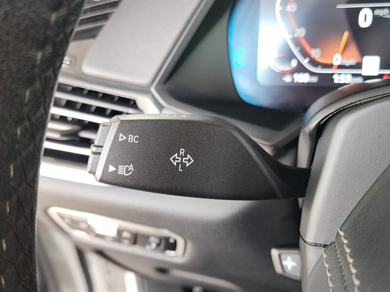 Used 2021 BMW X5 xDrive40i w/ Convenience Package AWD/4WD image 38