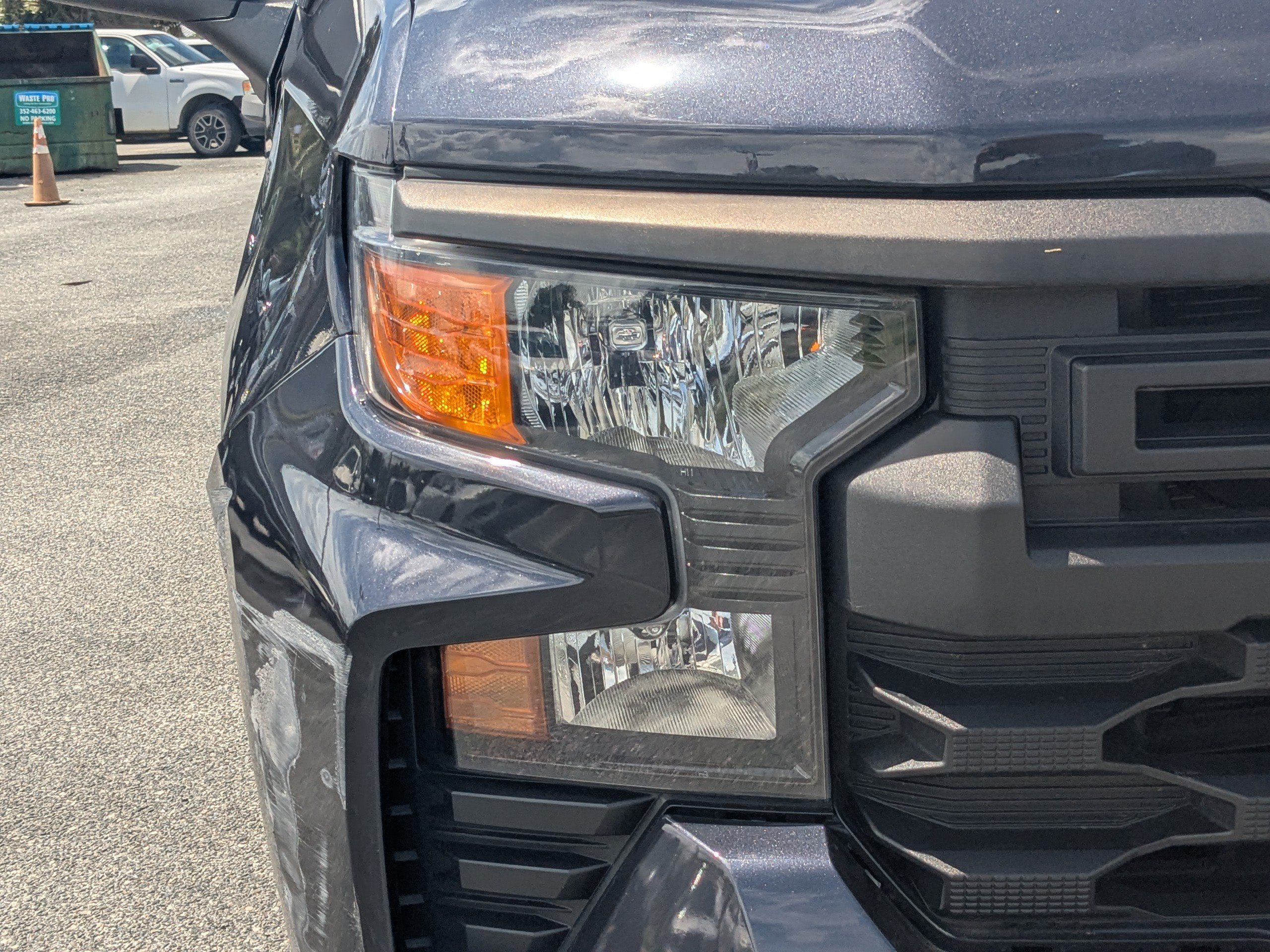 Used 2023 Chevrolet Silverado 1500 Custom w/ LPO, Dark Essentials Package RWD image 9