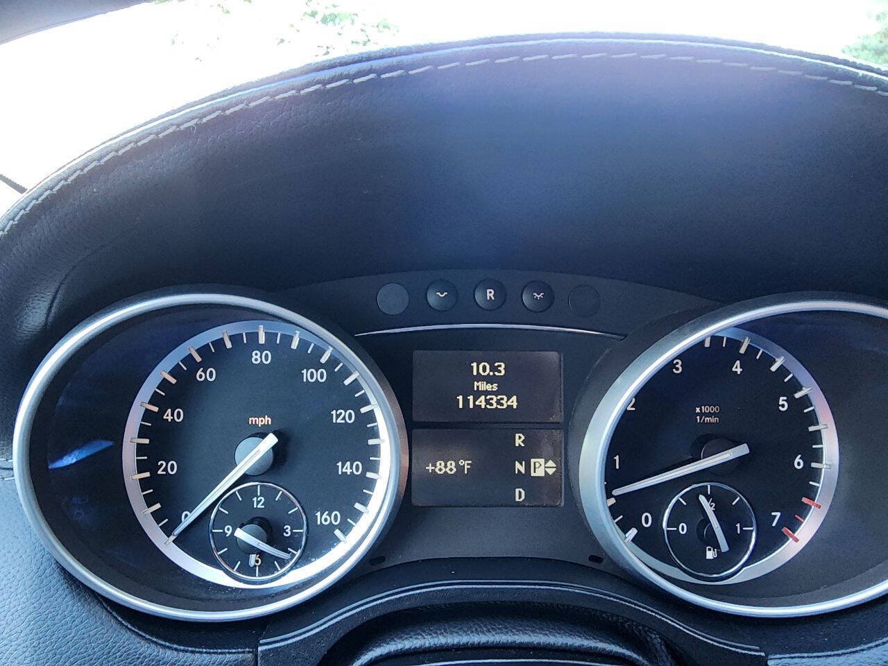 Used 2010 Mercedes-Benz GL 450 4MATIC image 39