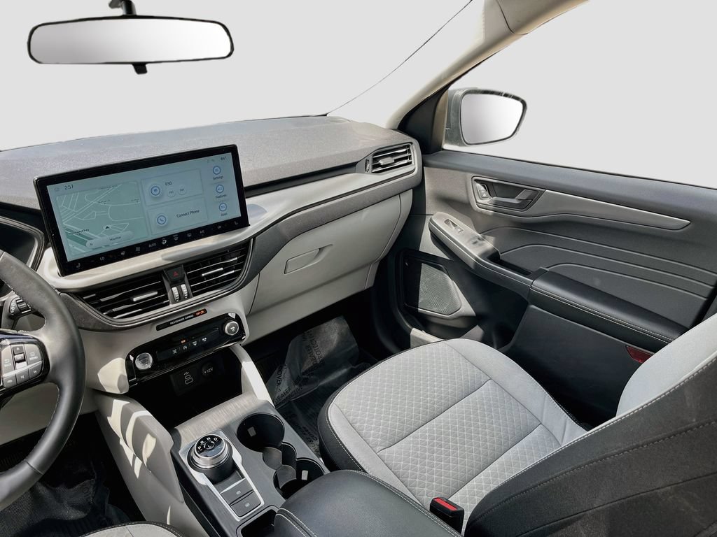 Used 2026 Ford Escape Active w/ Tech Pack #1 FWD image 23