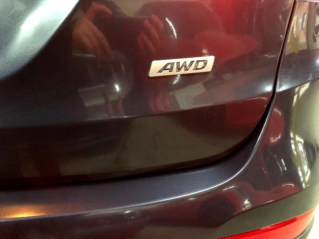 Used 2015 Hyundai Santa Fe Limited image 56