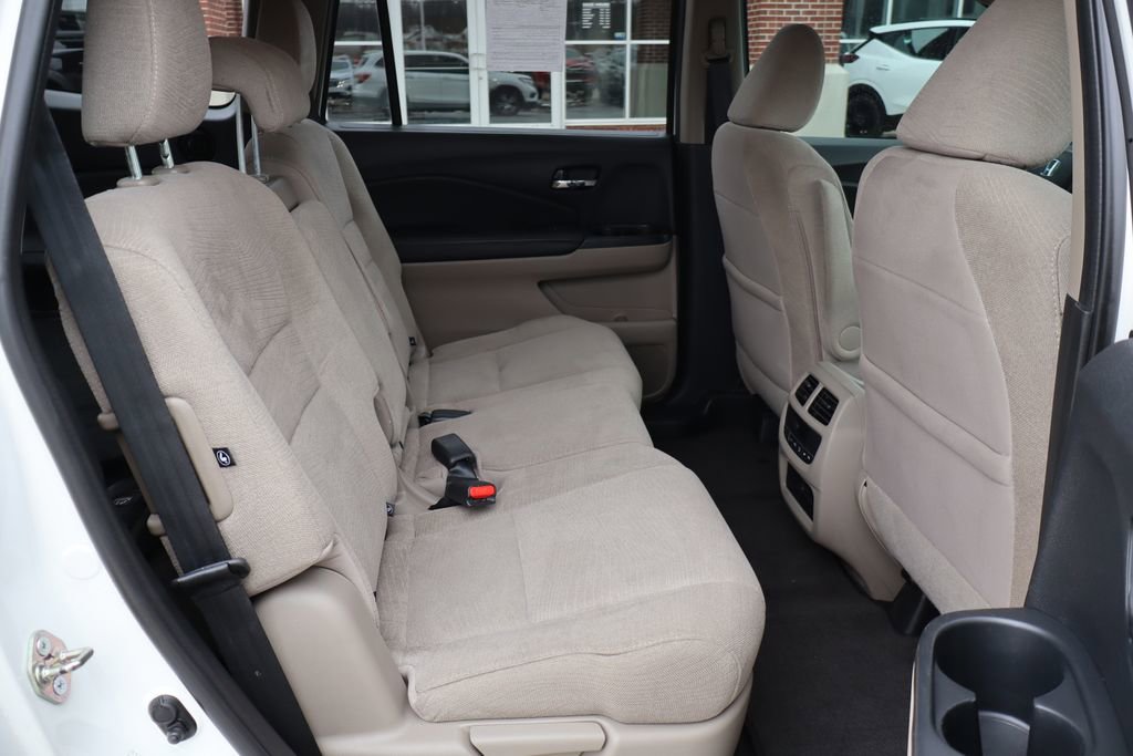 Used 2016 Honda Pilot EX image 37