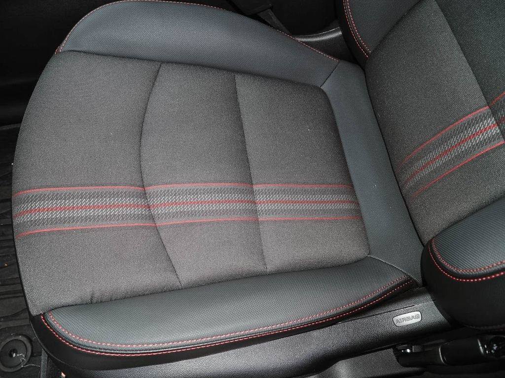 Used 2024 Chevrolet Equinox RS w/ LPO, Floor Liner Package FWD image 23