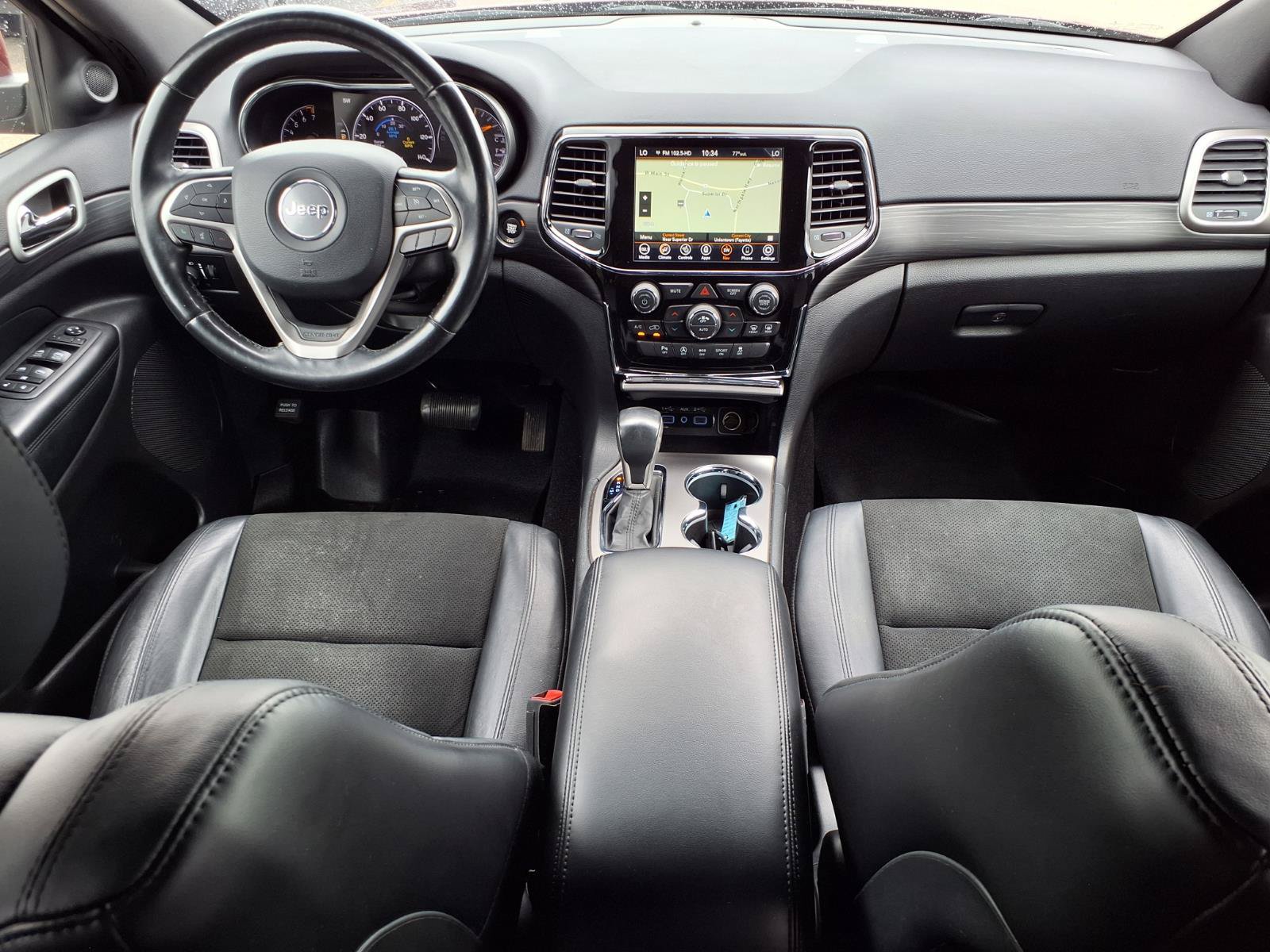 Used 2020 Jeep Grand Cherokee Altitude AWD/4WD image 11