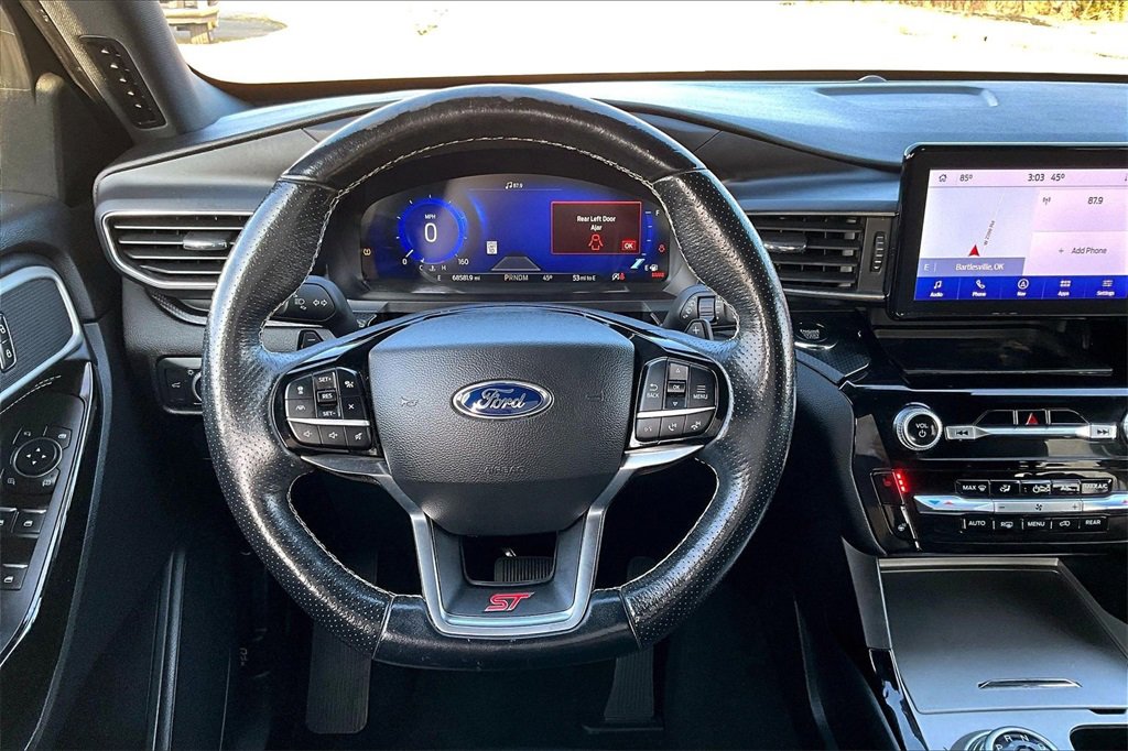 Used 2022 Ford Explorer ST image 5