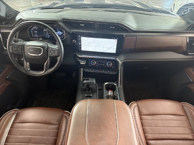 Used 2025 GMC Sierra 1500 Denali Ultimate AWD/4WD image 2