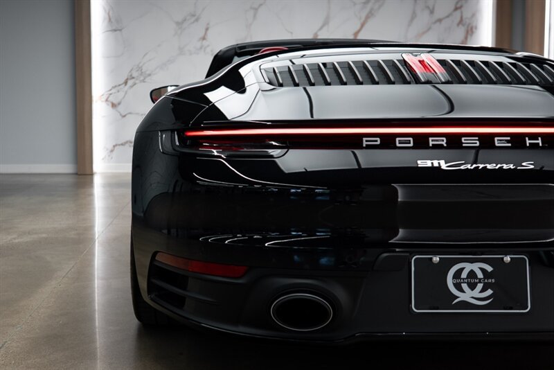 Used 2023 Porsche 911 Carrera S RWD image 35