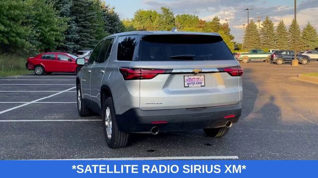 Used 2022 Chevrolet Traverse LS FWD image 8