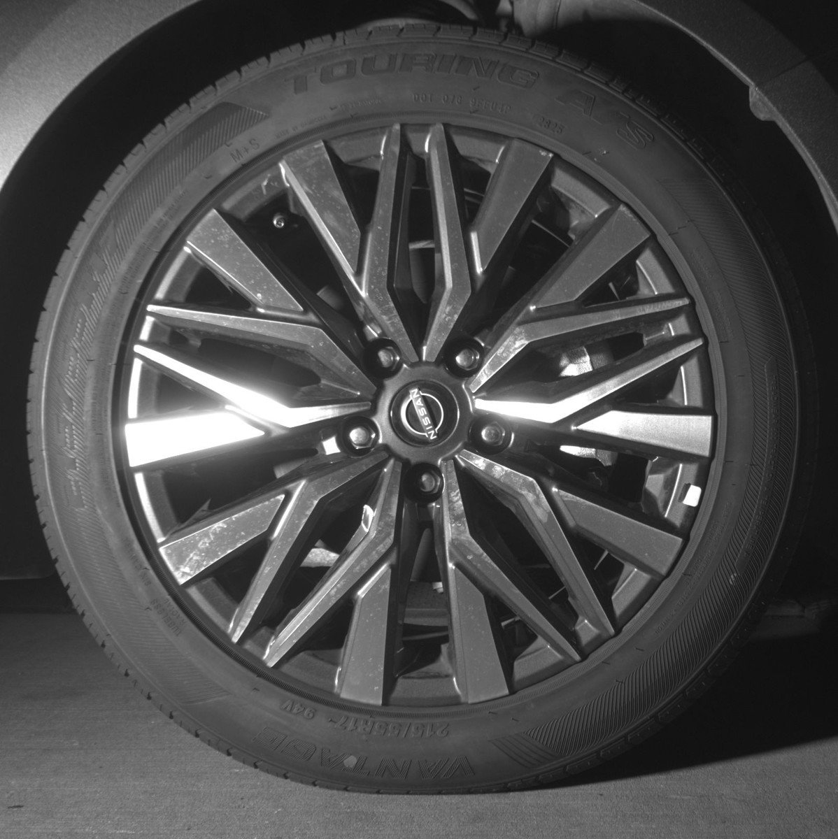 Used 2025 Nissan Altima 2.5 SV image 13