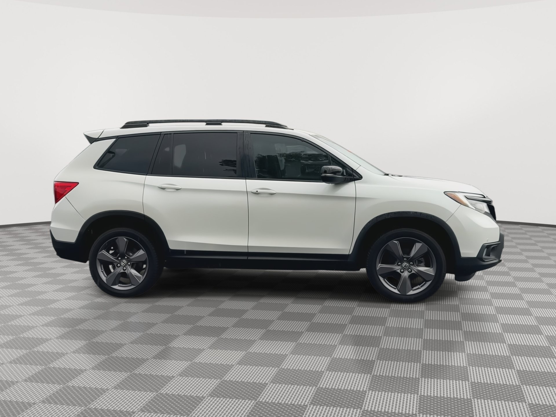 Used 2021 Honda Passport Touring image 9