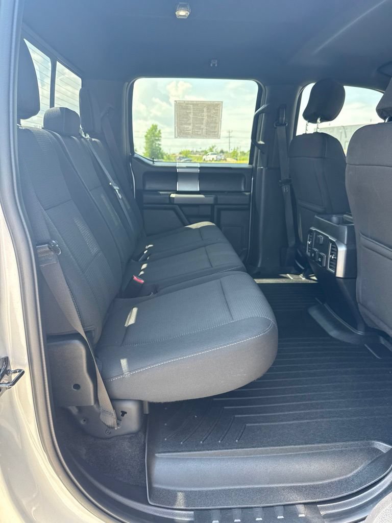 Used 2017 Ford F150 XLT w/ Equipment Group 302A Luxury AWD/4WD image 16