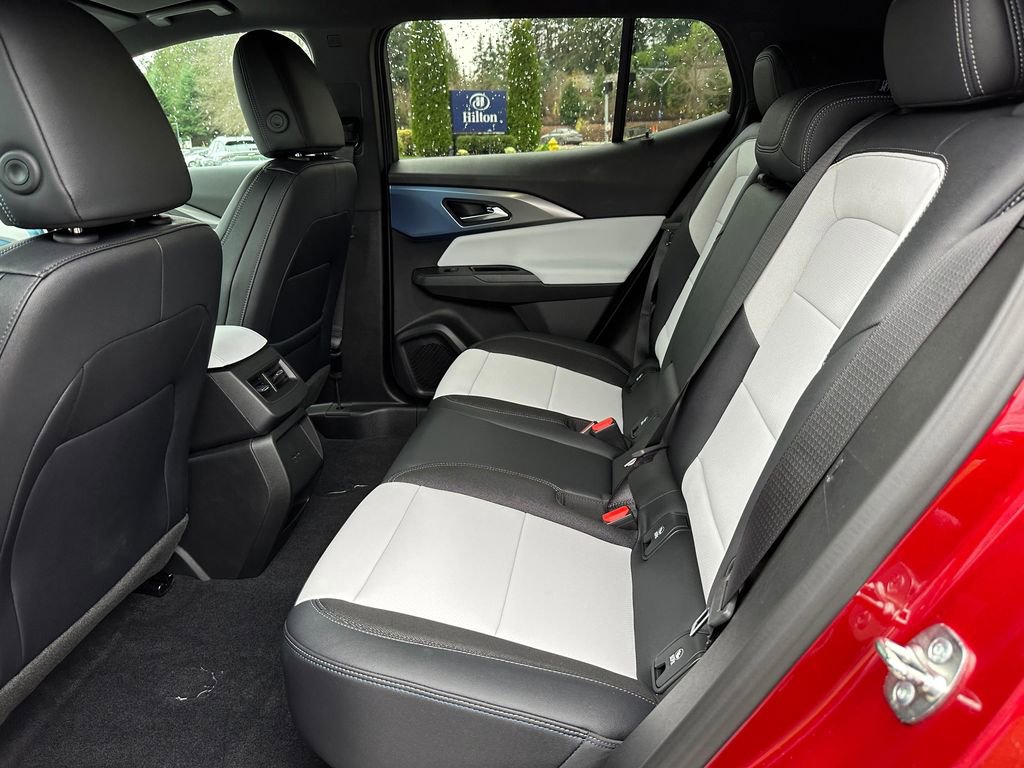 New 2026 Chevrolet Equinox EV LT image 15