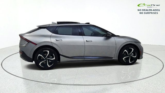 Used 2024 Kia EV6 GT-Line w/ GT-Line White Seat Package AWD/4WD image 9