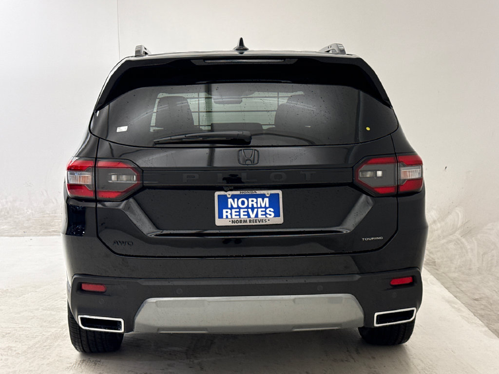 New 2026 Honda Pilot Touring image 8