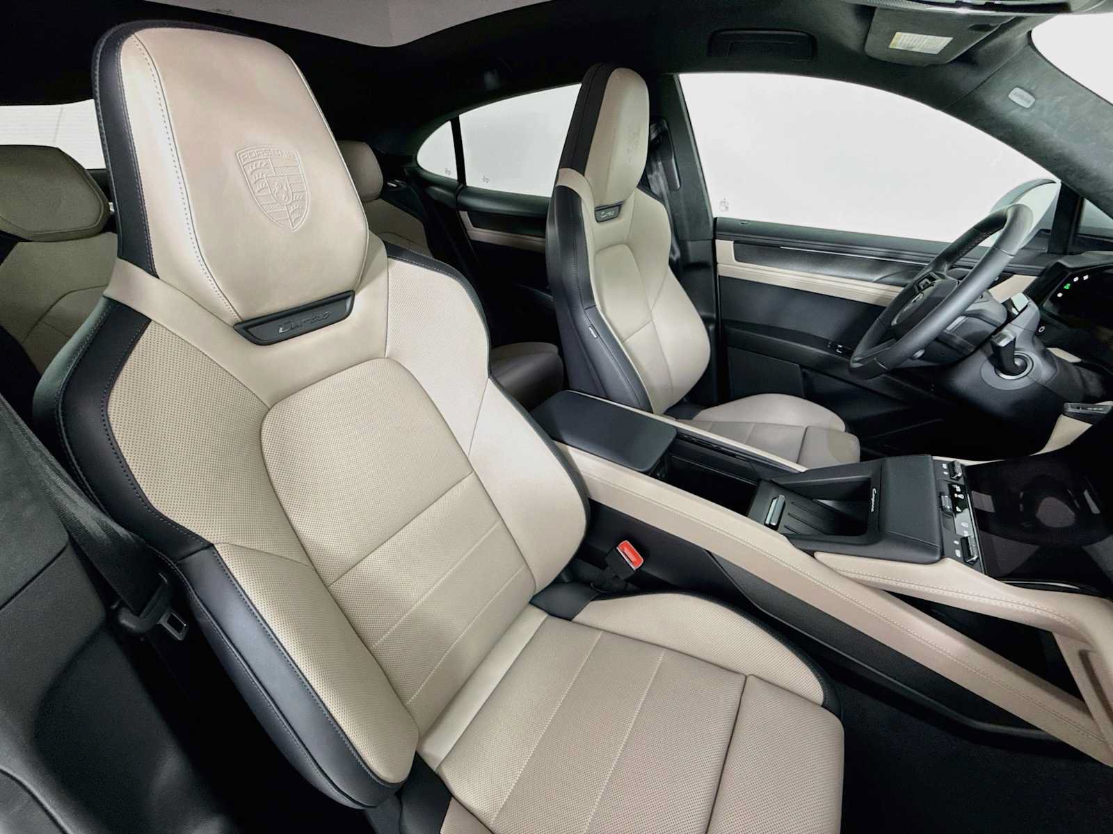 New 2026 Porsche Cayenne Turbo AWD/4WD image 28