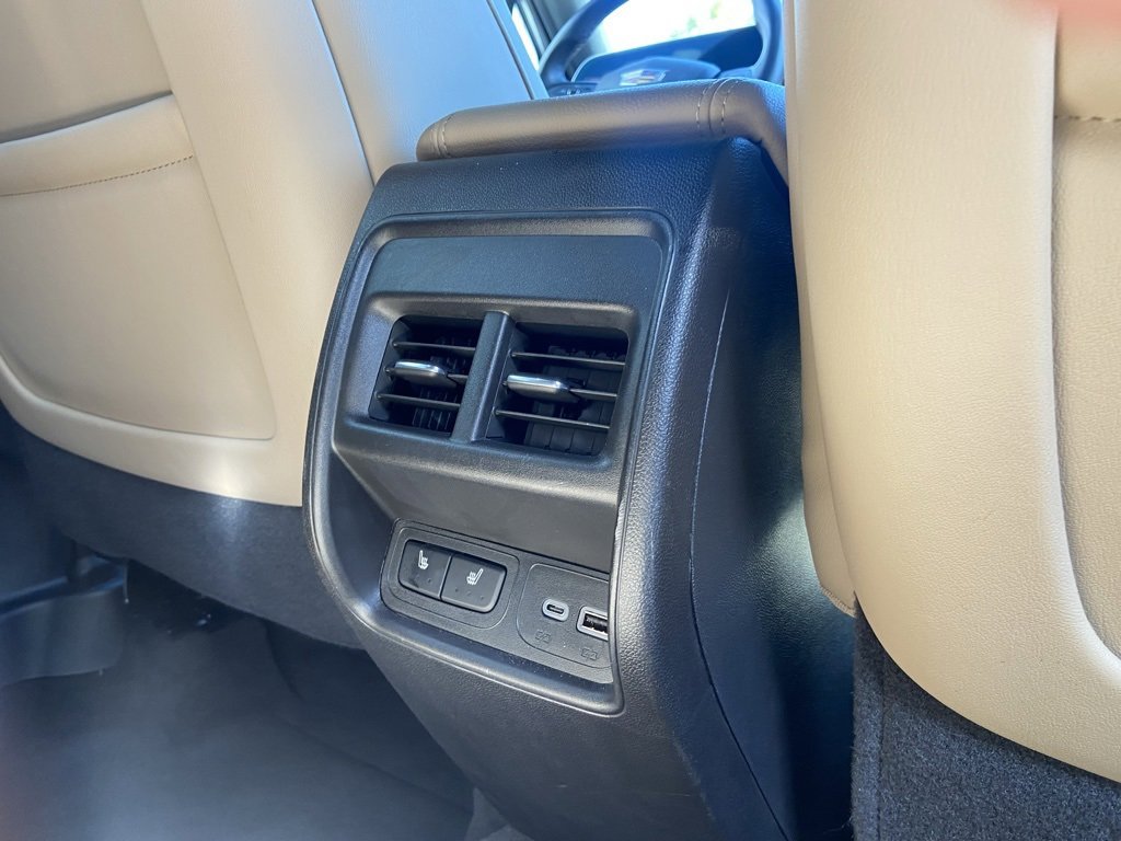 Certified 2025 Cadillac XT4 Premium Luxury image 14