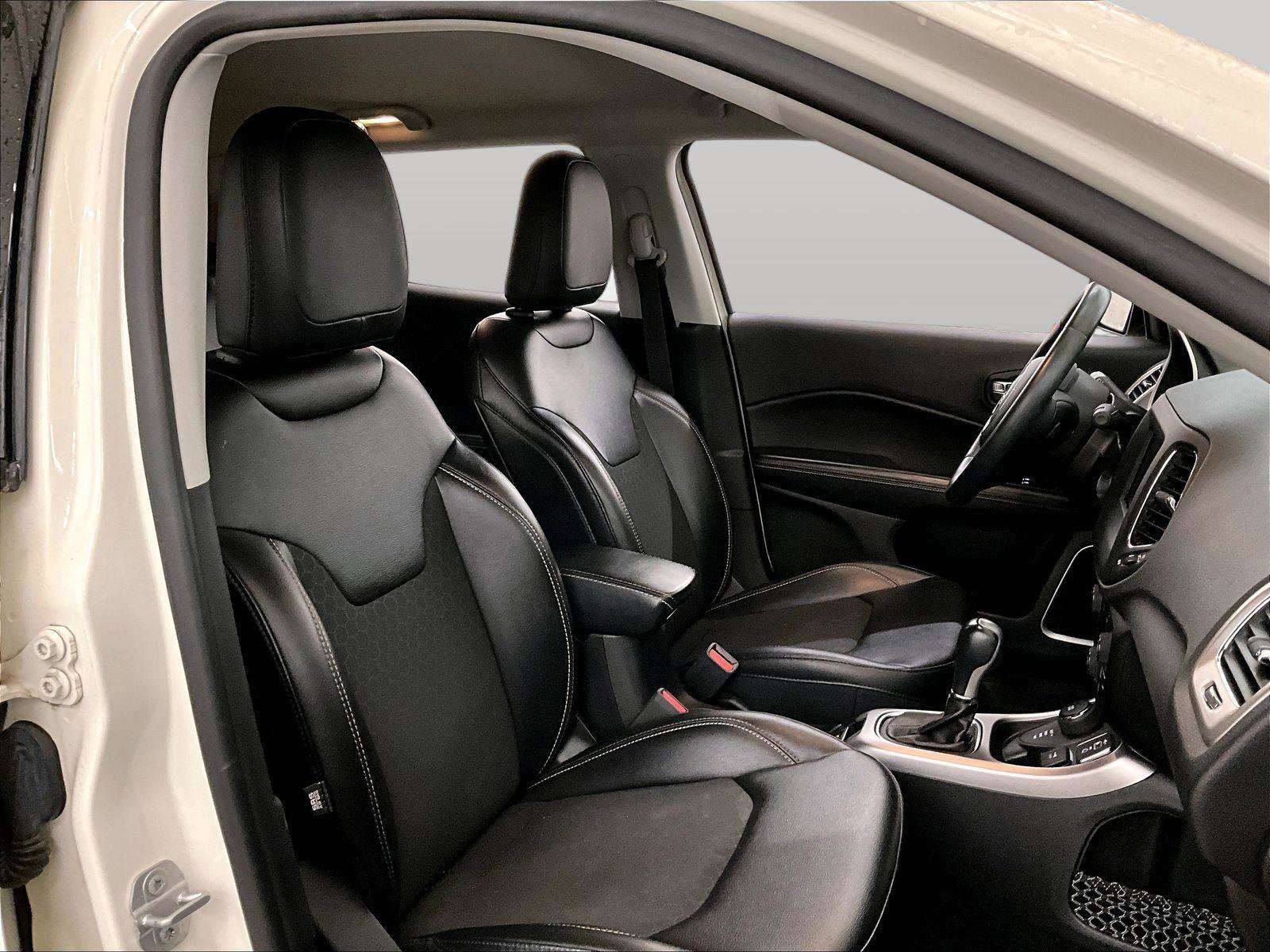 Used 2019 Jeep Compass Latitude w/ Popular Equipment Group image 7