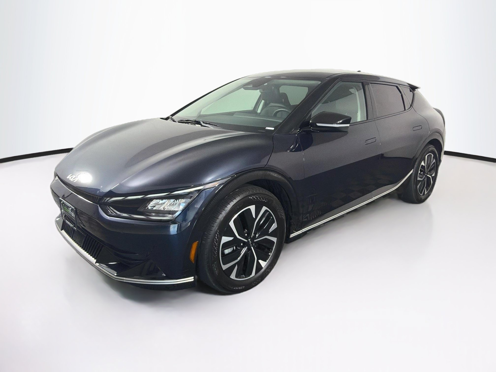 Used 2023 Kia EV6 Wind RWD image 3