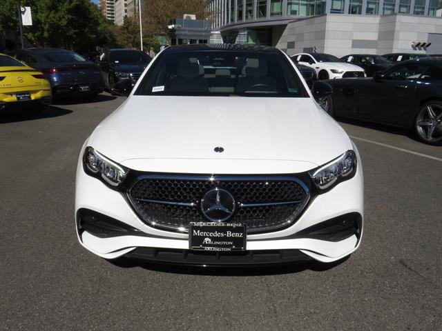 Used 2025 Mercedes-Benz E 350 4MATIC Sedan image 6