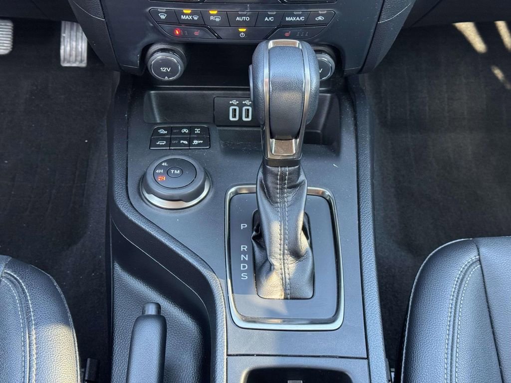 Used 2021 Ford Ranger Lariat w/ Equipment Group 501A High image 6