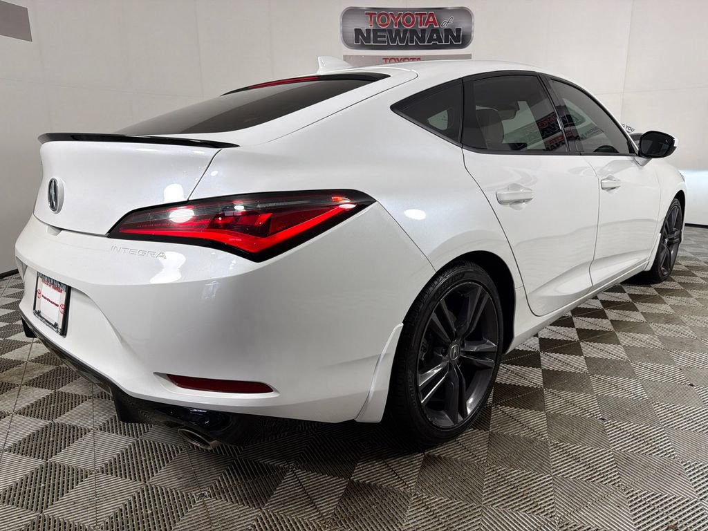 Used 2023 Acura Integra A-Spec image 4