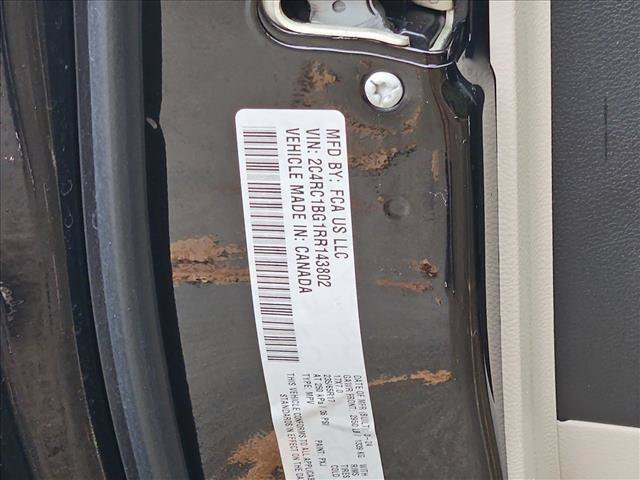 Used 2024 Chrysler Pacifica Touring-L FWD image 20
