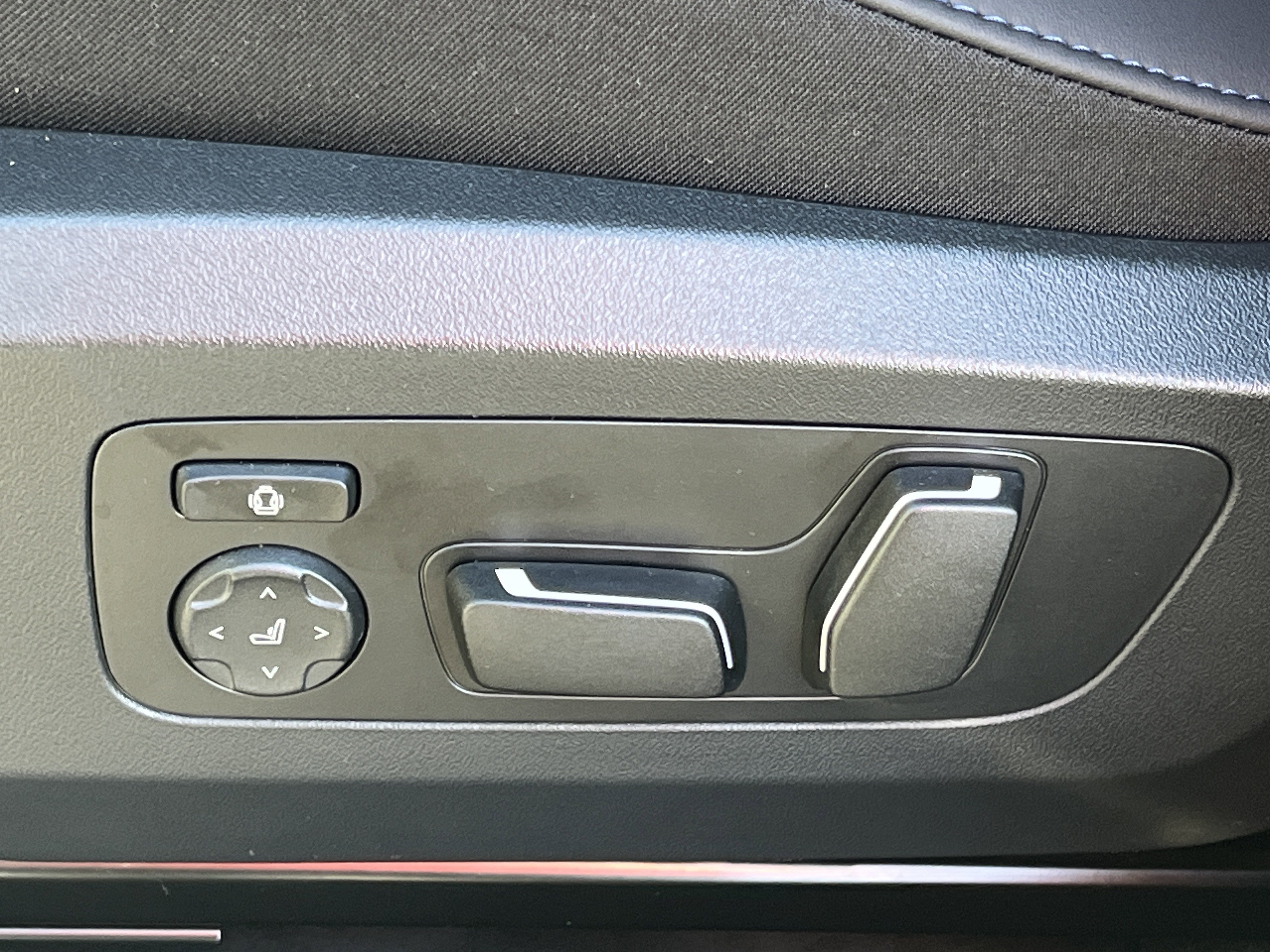 New 2026 BMW X3 xDrive30 w/ M Sport Package image 18