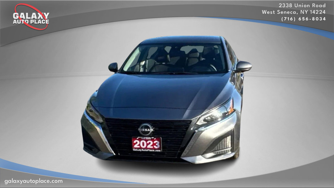 Used 2023 Nissan Altima 2.5 SV image 2