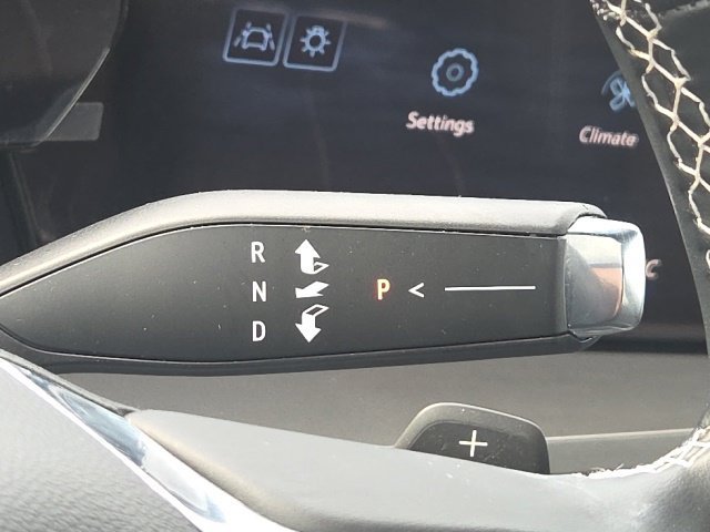 Used 2025 Chevrolet Traverse LT w/ Sun and Wheel Package FWD image 41