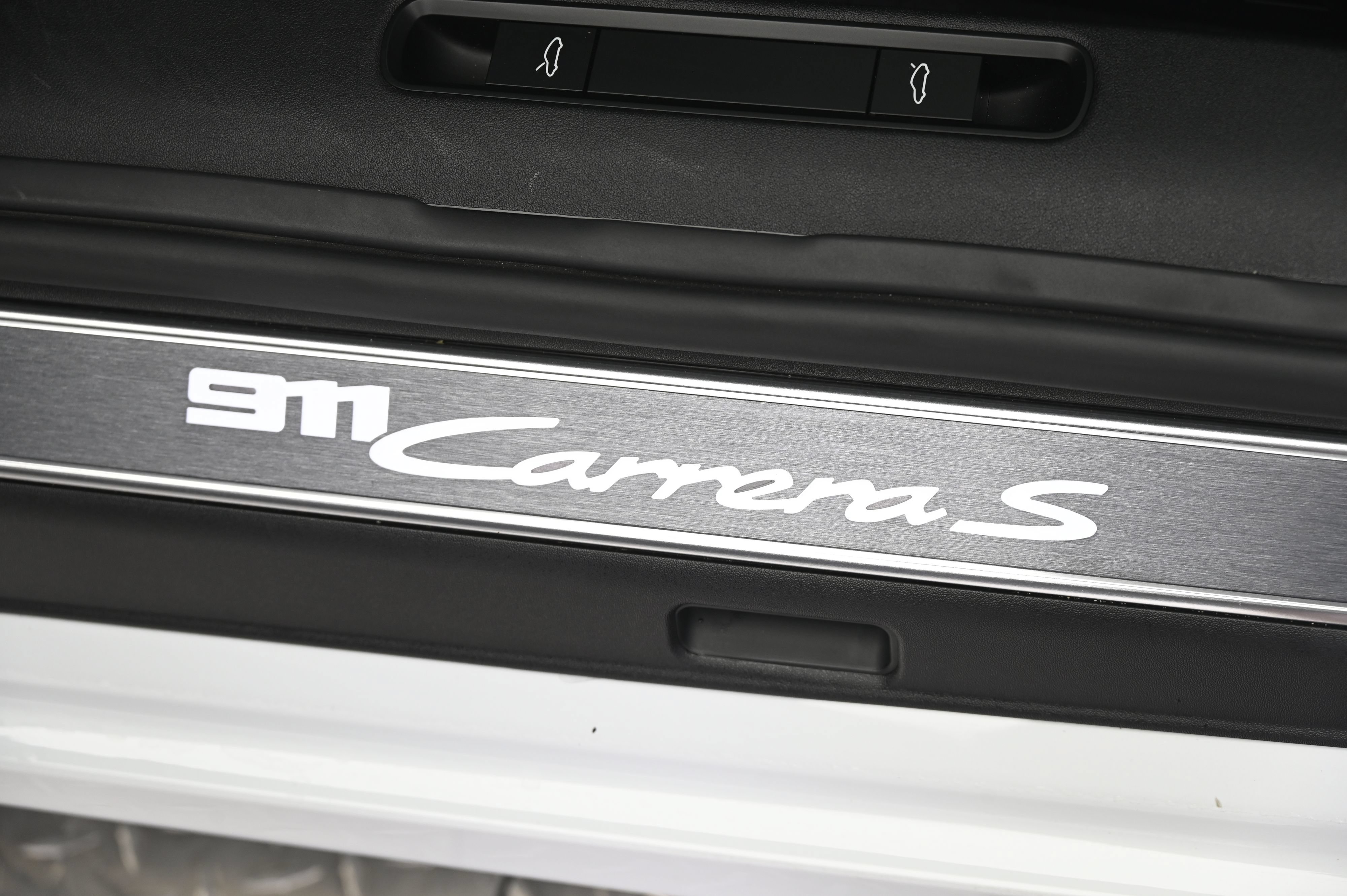 Used 2023 Porsche 911 Carrera S RWD image 24