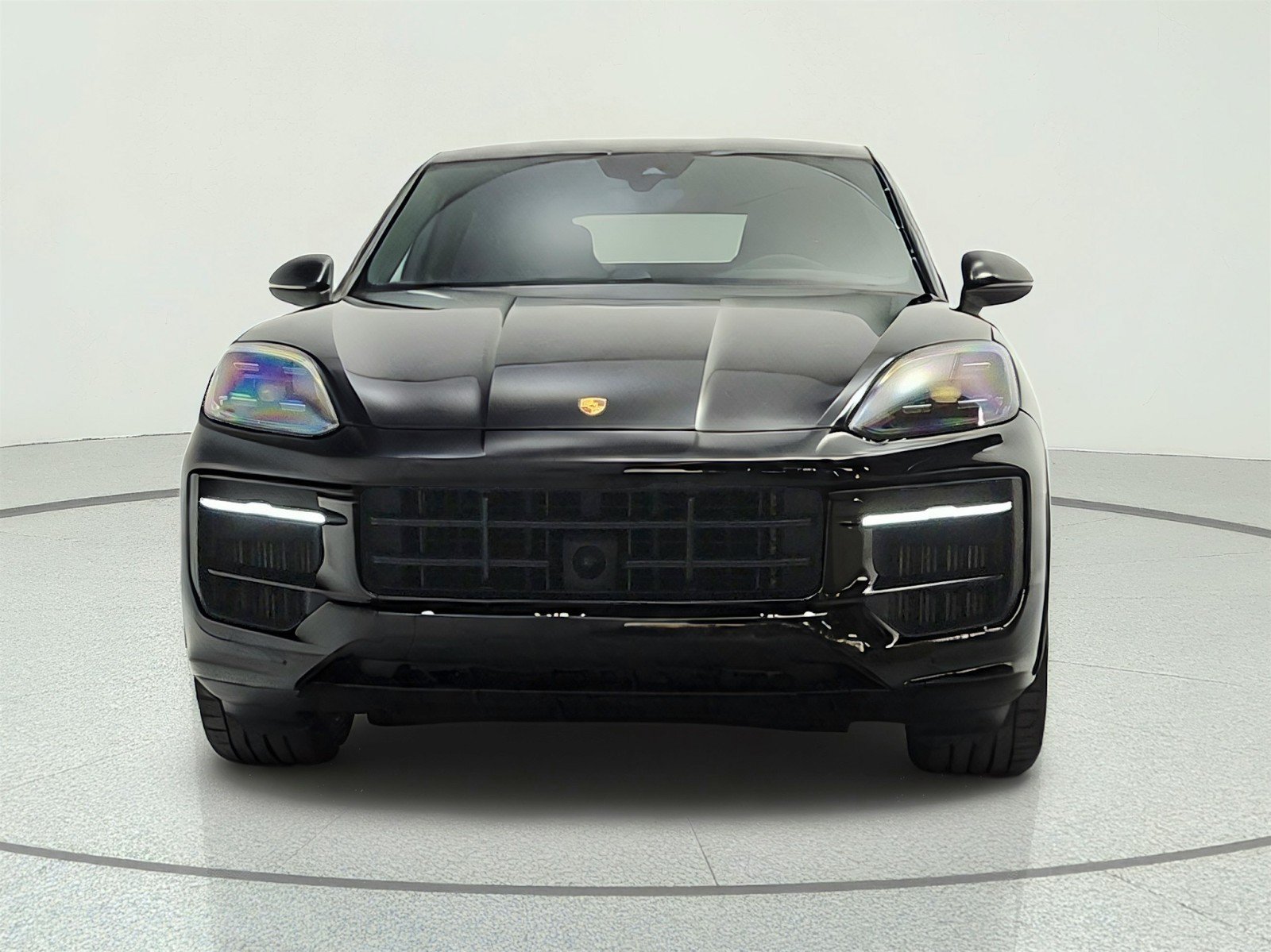 Used 2024 Porsche Cayenne S AWD/4WD image 3