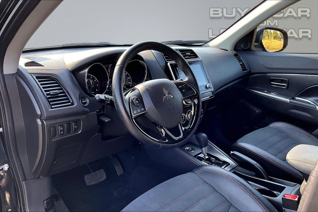 Used 2024 Mitsubishi Outlander Sport SE AWD/4WD image 14