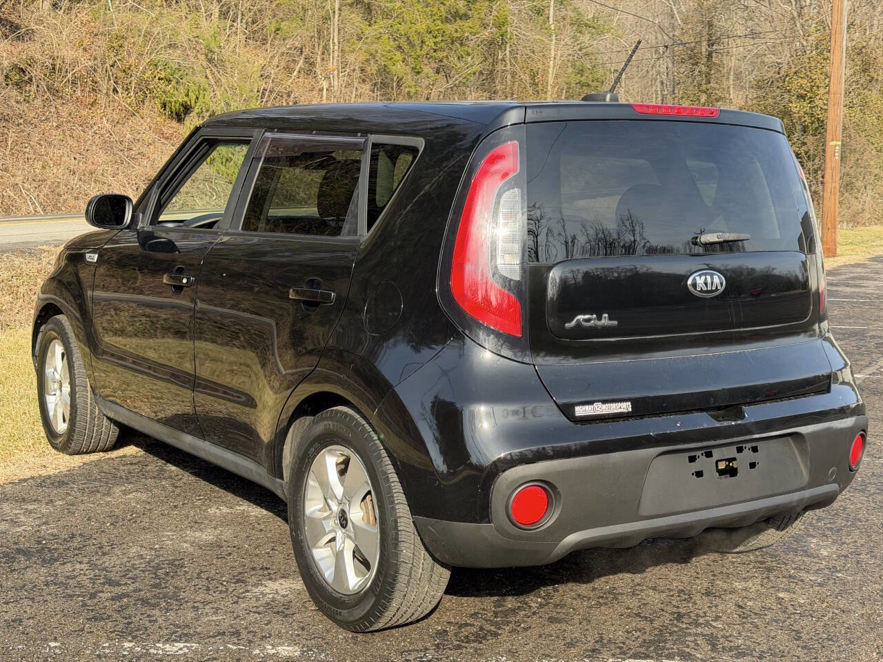 Used 2018 Kia Soul FWD image 26