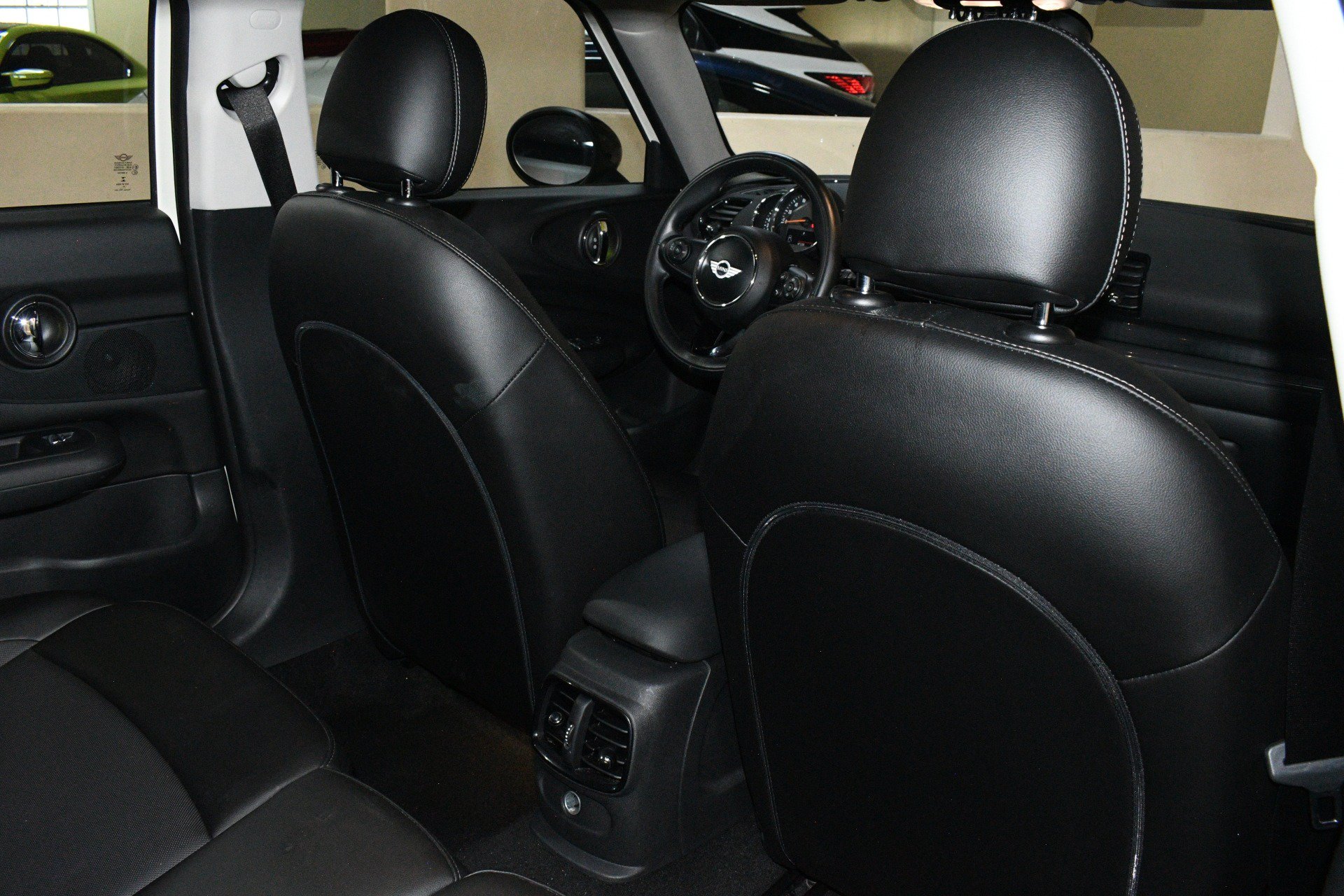 Used 2016 MINI Cooper Clubman FWD image 14