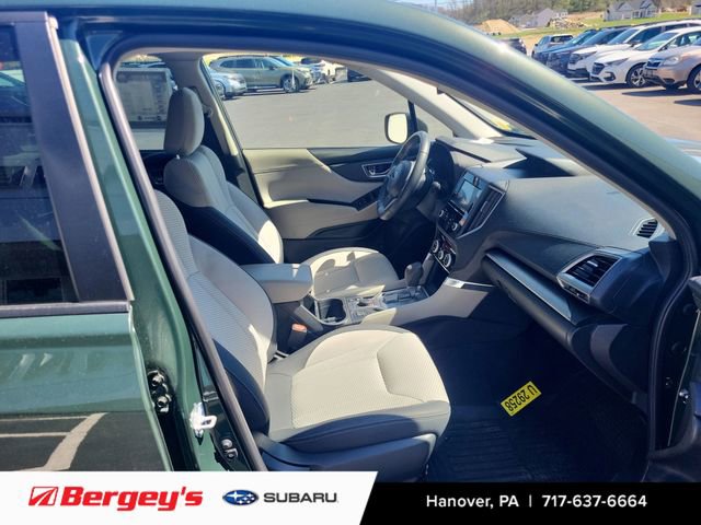 Used 2024 Subaru Forester Premium image 11