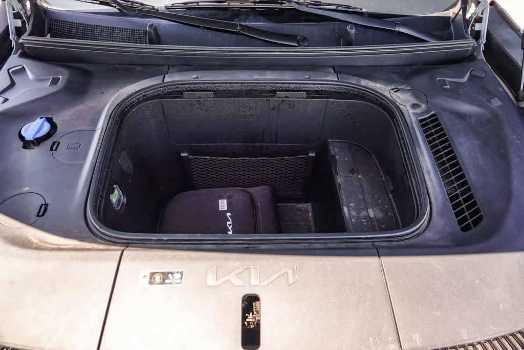 Certified 2024 Kia EV9 Light Long Range RWD image 26