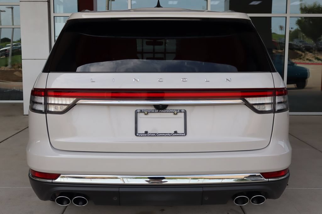 Used 2021 Lincoln Aviator Reserve w/ Equipment Group 201A RWD image 7