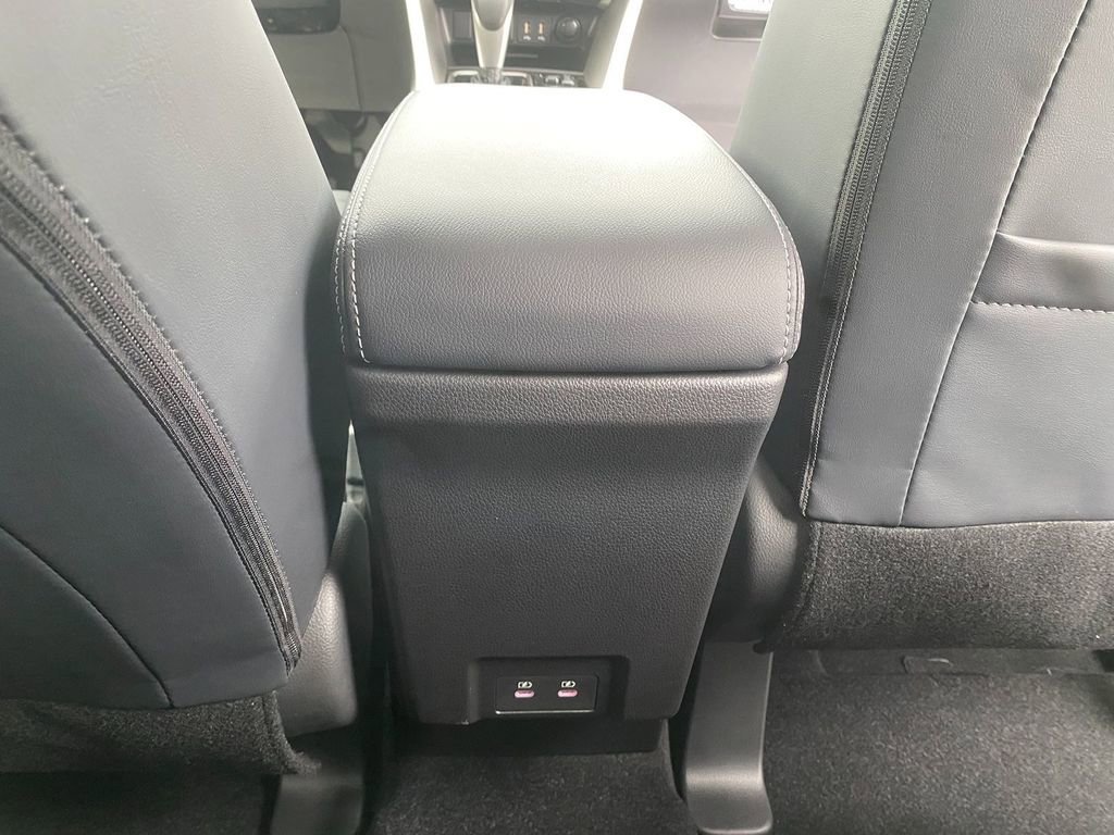 New 2026 Mitsubishi Eclipse Cross SE image 27