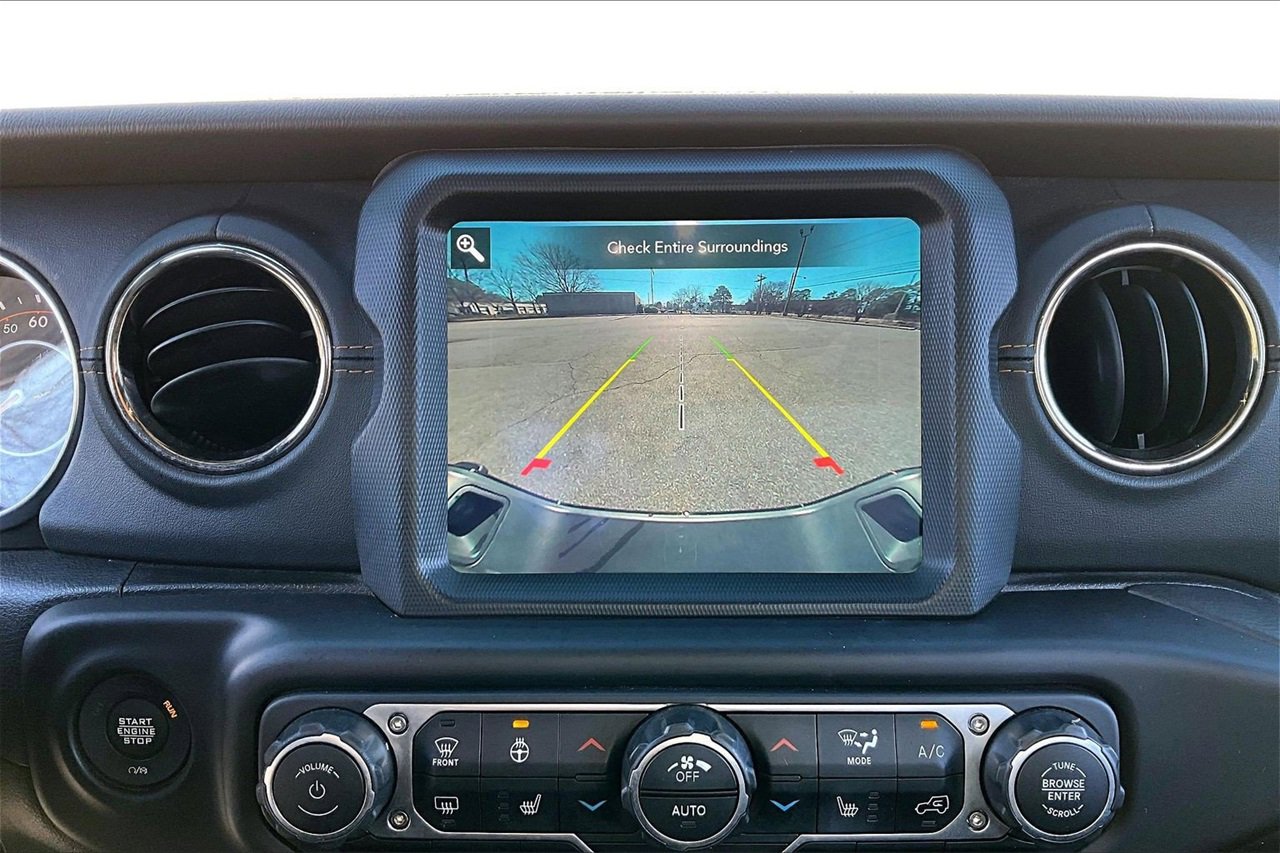 Certified 2021 Jeep Gladiator Overland image 14