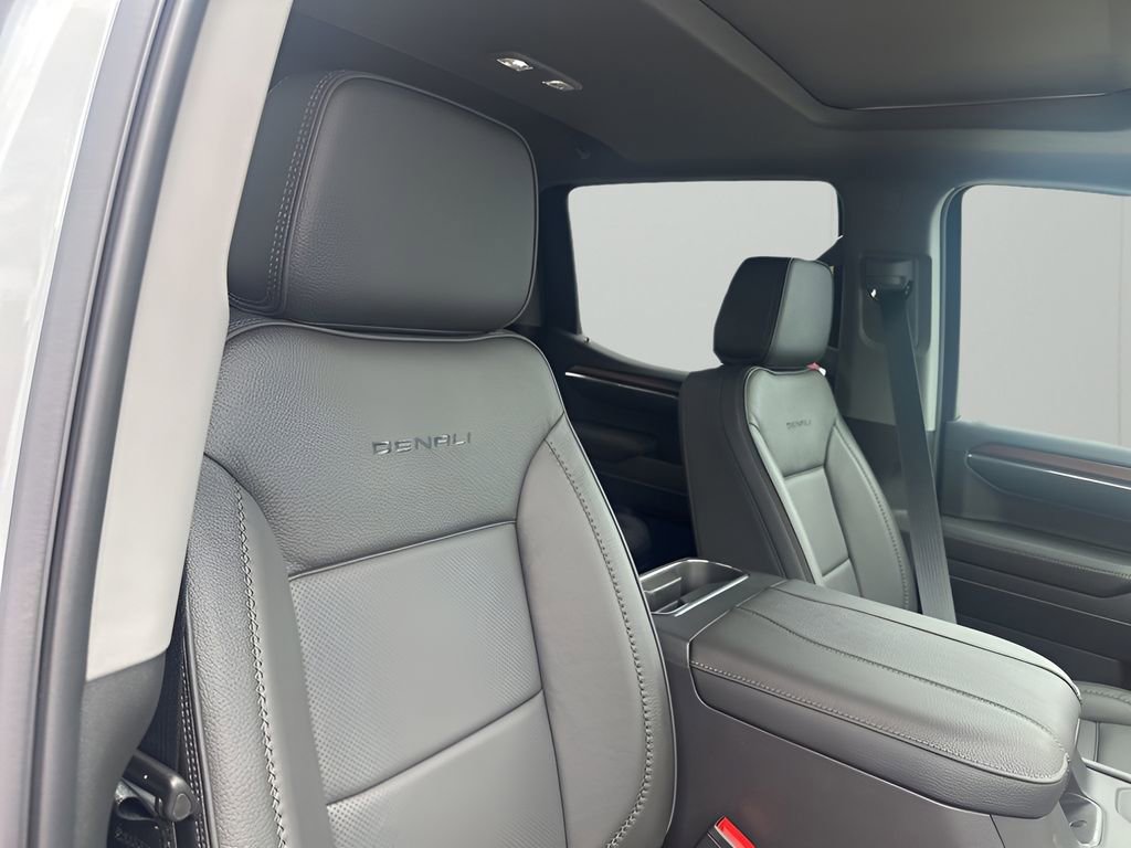 Certified 2026 GMC Sierra 1500 Denali w/ Technology Package image 16