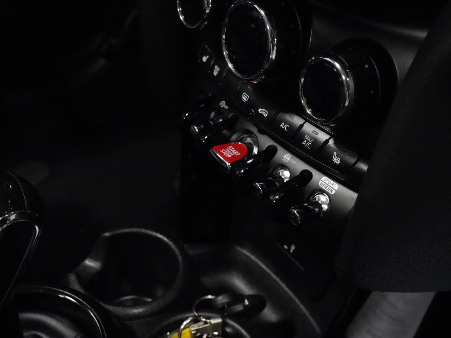 Certified 2023 MINI Cooper S FWD image 6