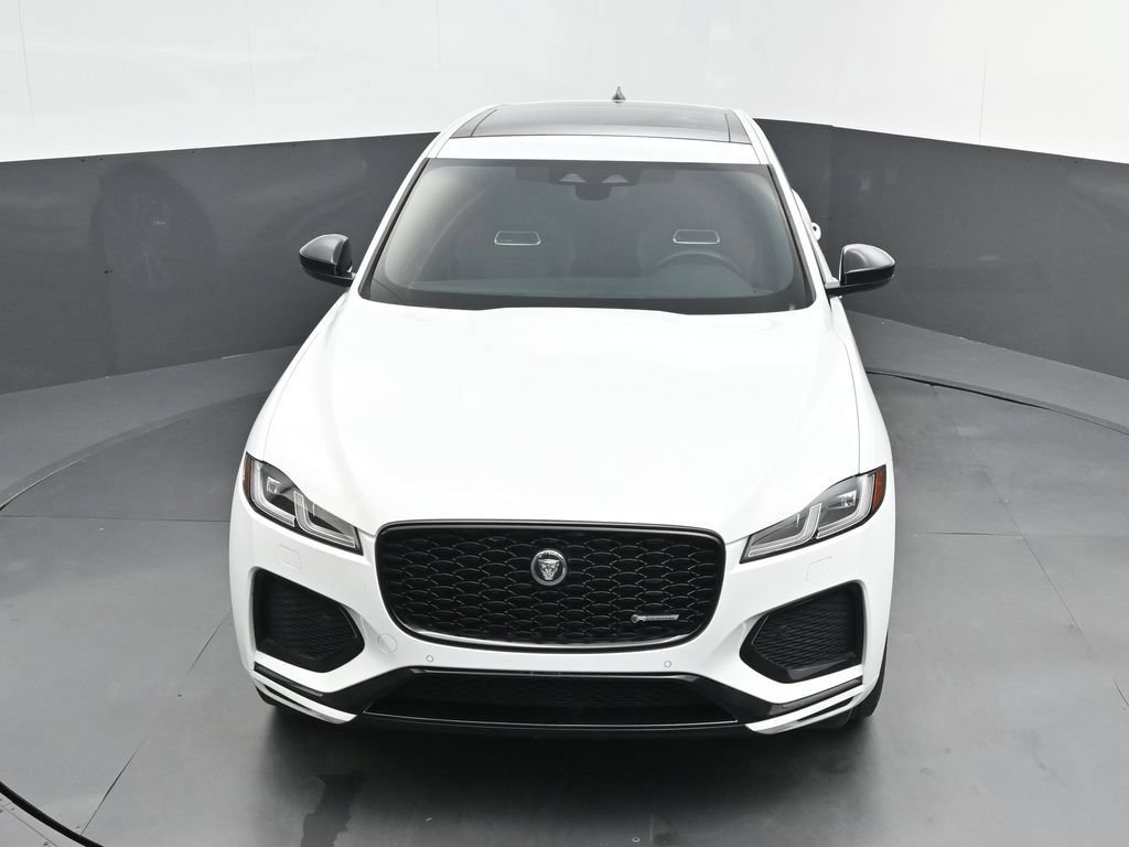 Certified 2024 Jaguar F-PACE R-Dynamic S AWD/4WD image 36