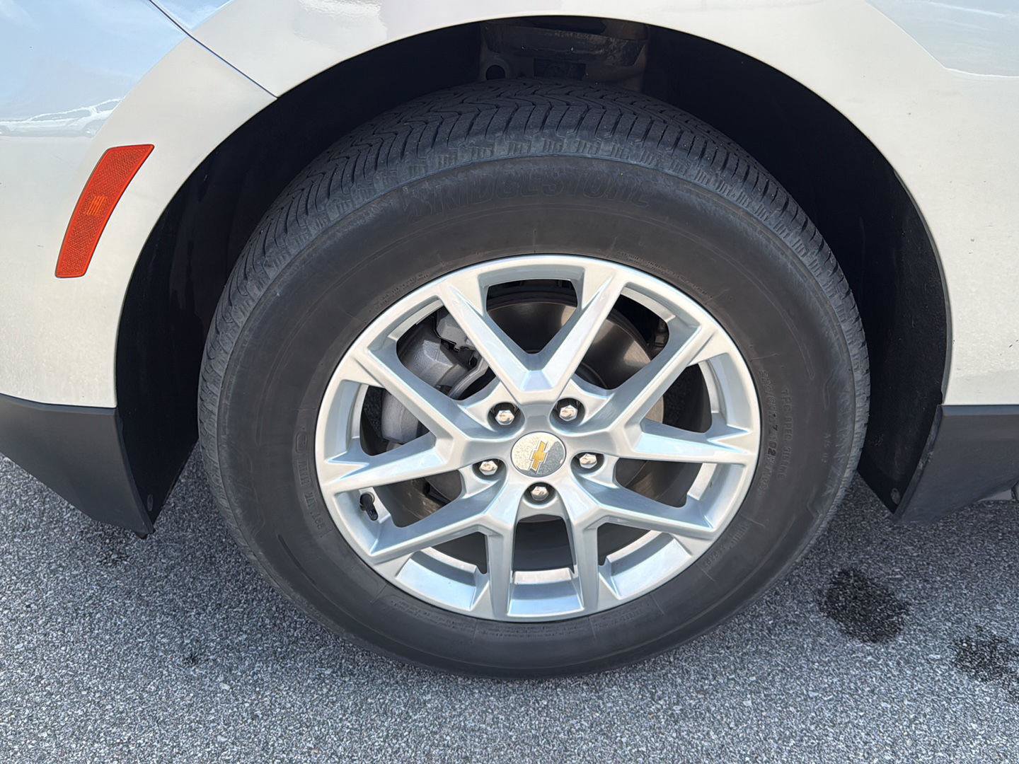 Used 2022 Chevrolet Equinox LT AWD/4WD image 15