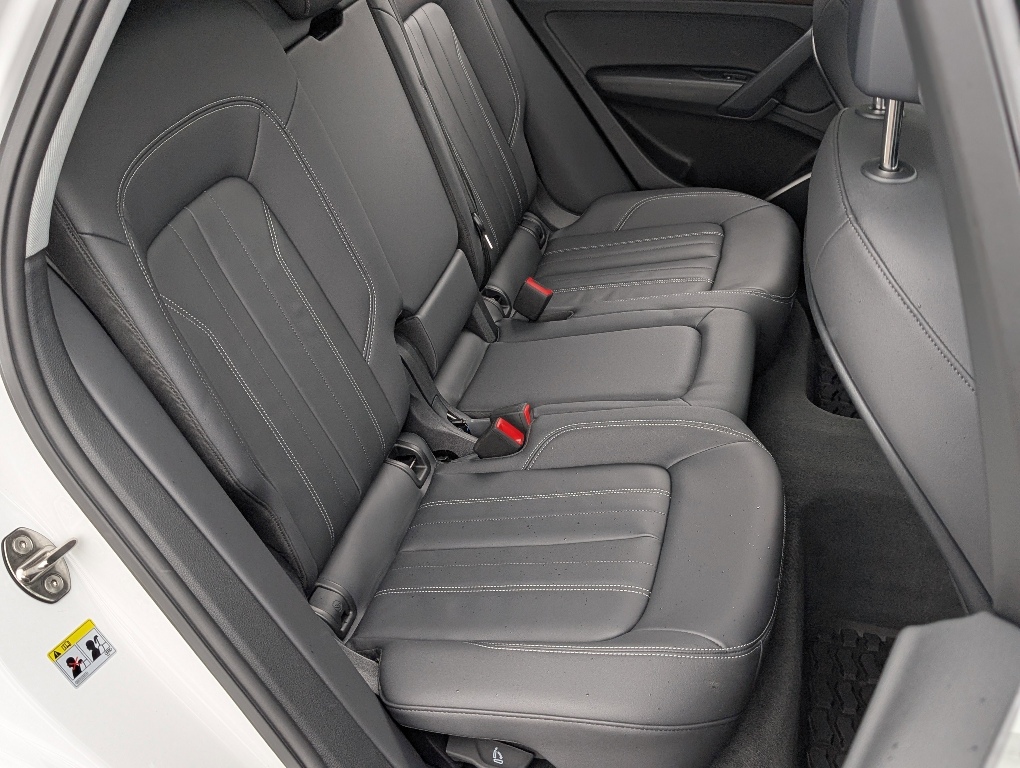 Used 2025 Audi Q5 Premium w/ Convenience Plus Package image 20