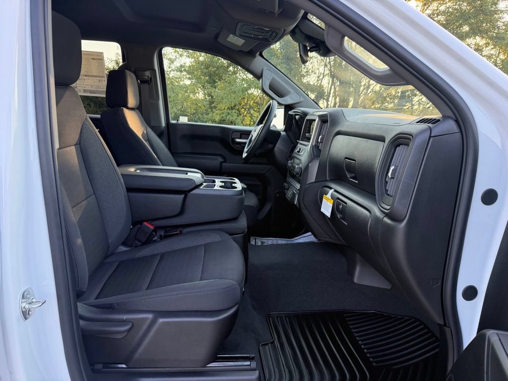 New 2026 Chevrolet Silverado 1500 Custom AWD/4WD image 23