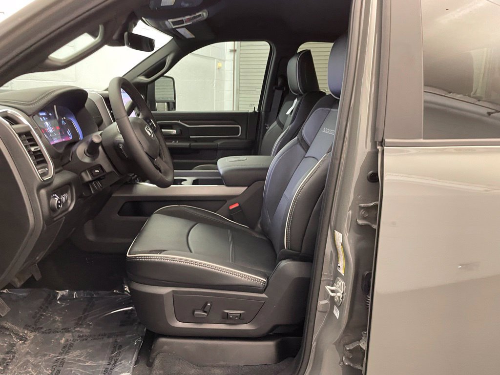 New 2026 RAM 3500 Laramie AWD/4WD image 20